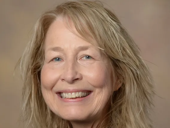  Wendy Parent-Johnson Headshot